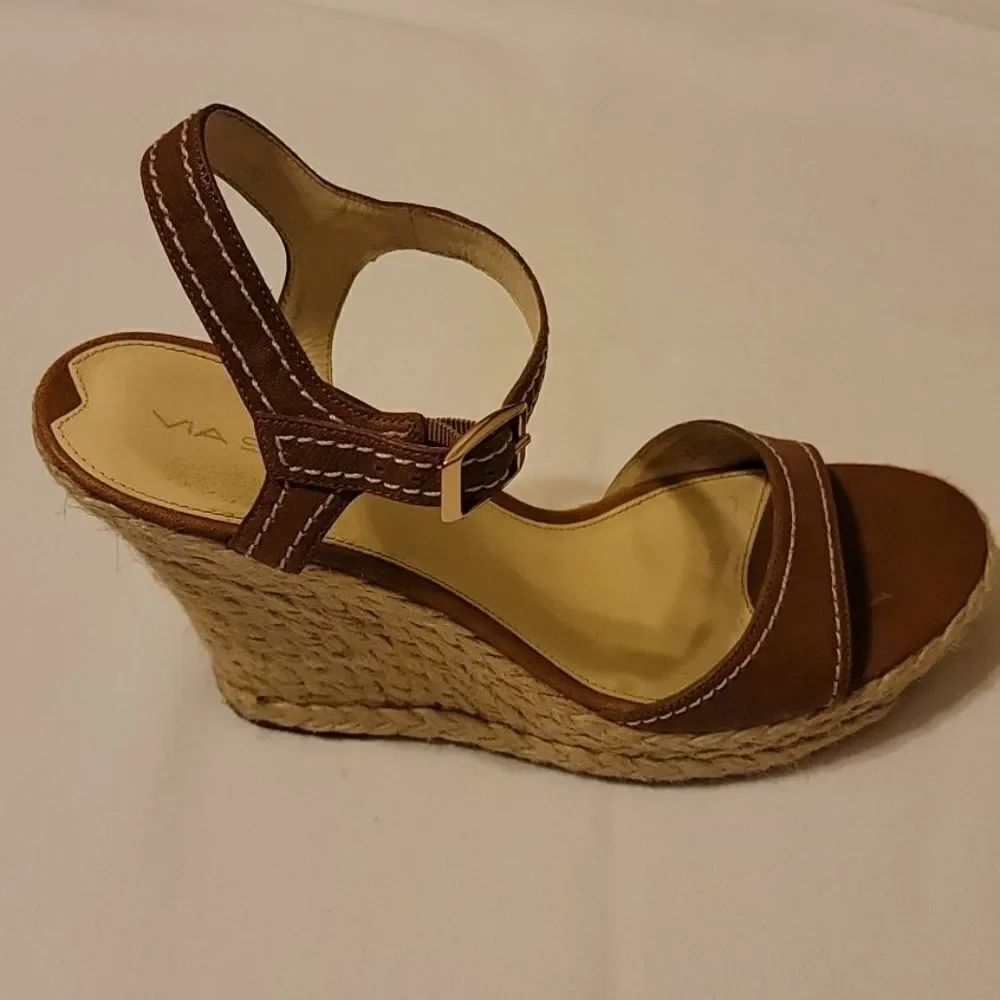 Vía‎ espiga espadrilles wedges size 8. 5